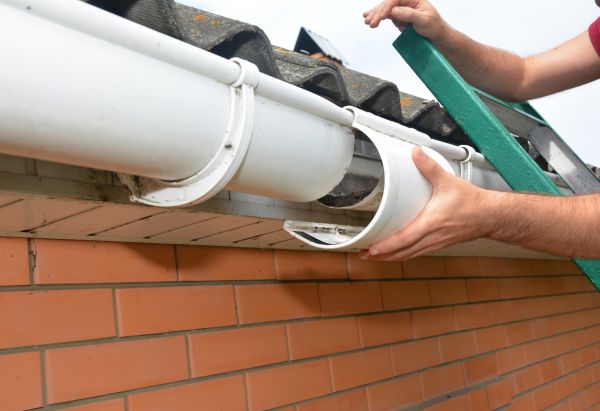 Cost of Gutter Seam Repair in Cleveland