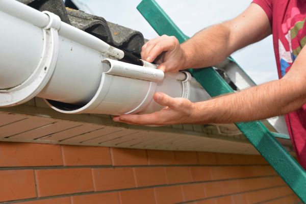 Cost of Large Gutter Repair in Cleveland